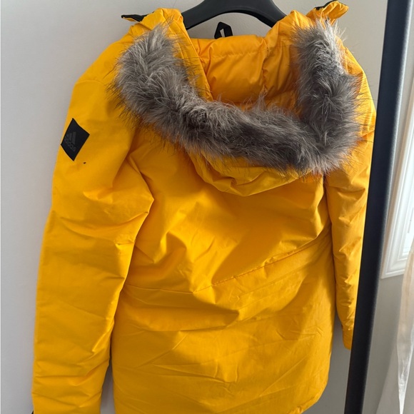 adidas Yellow Puffer Jacket - Picture 4 of 9
